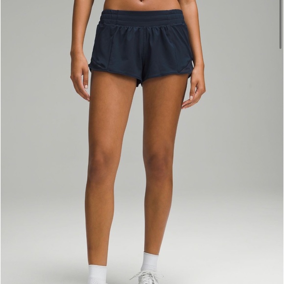 Lululemon shorts - Picture 3 of 5